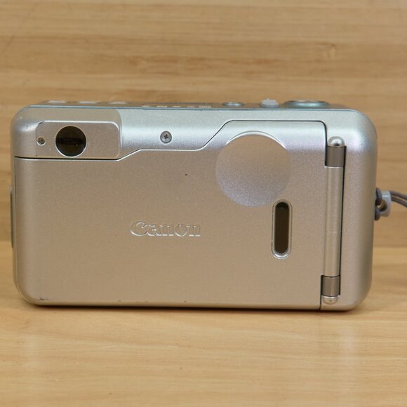 Canon Sure Shot 105u / 35mm Point and Shoot Film Camera / Silver ,Tested Working - Picture 6 of 8